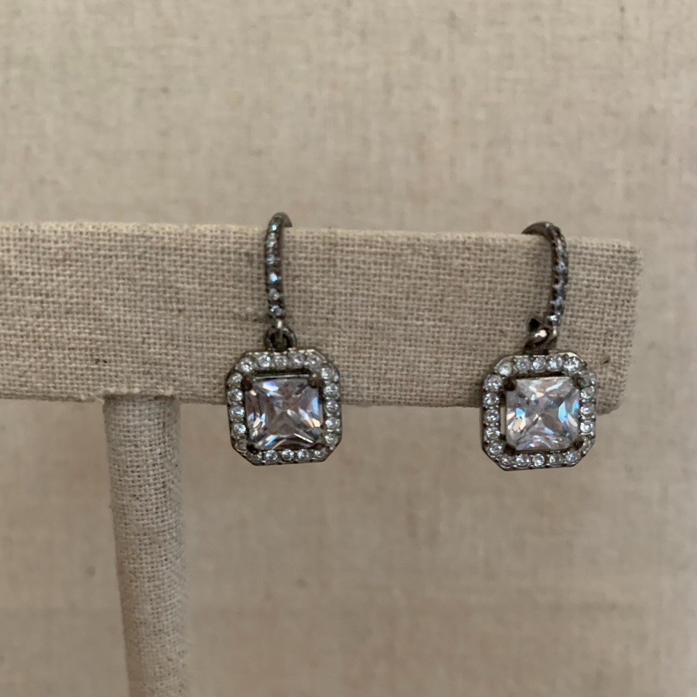 Stella & Dot Deco Drop Earring